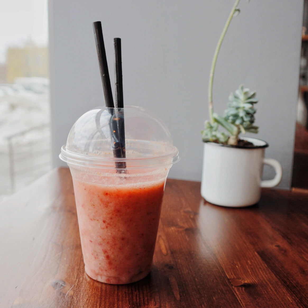 Smoothie-becher-mit-domdeckel-300ml